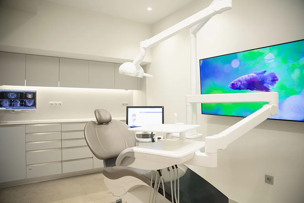 Equipos dentales INTEGO Y SINIUS DE SIRONA